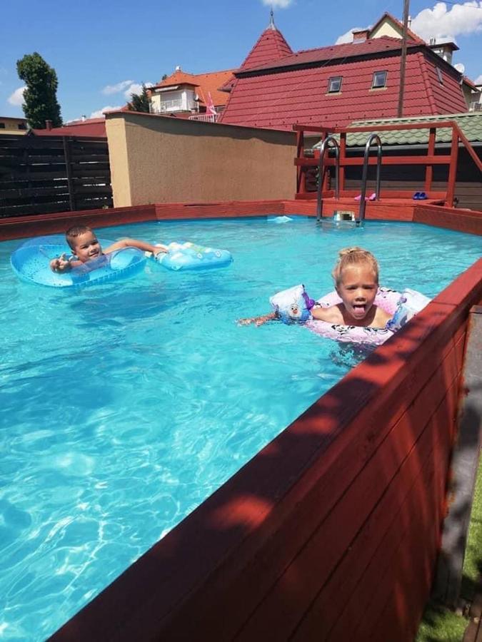 Smeraldo Apartmanok Siófok Exterior foto
